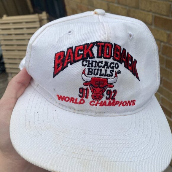 Vintage 1992 NBA Chicago Bulls Back to Back Champions Jordan Embroidered Hat - Picture 3 of 5